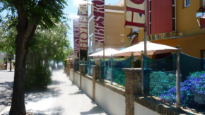 Гостиница Hotel Ribes Roges  Вильянуэва И Ла Гелтру